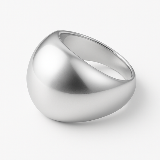 OLIVIA RING • SILVER