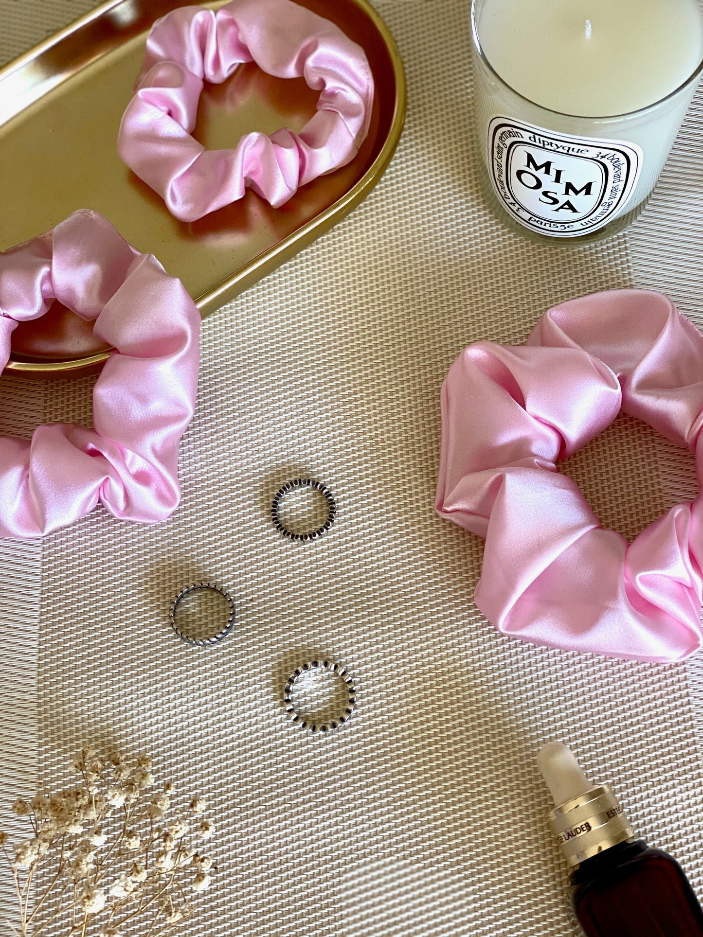 * ROSE * SCRUNCHIES
