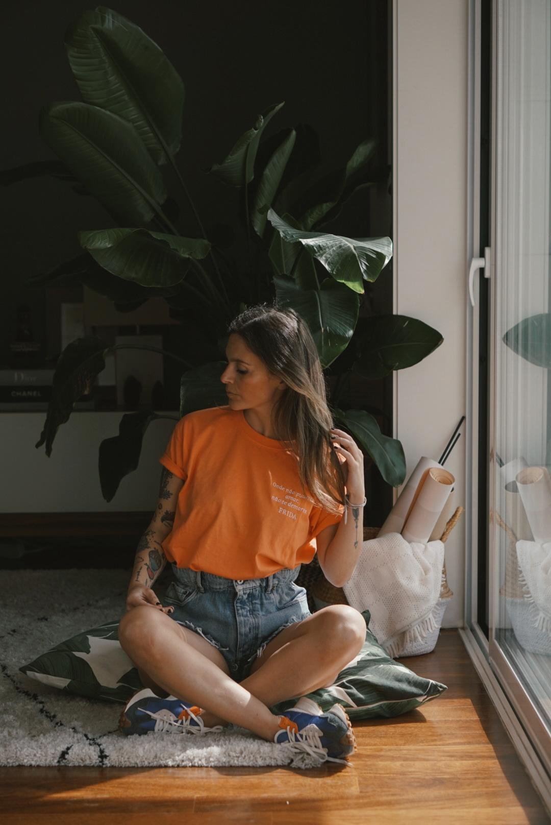 * FRIDA * TEE by Maryzinha - PEACH * PÊSSEGO